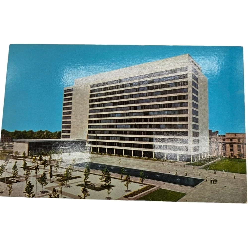 📬 Vintage Unused Postcard The Indiana State Office Building Indianapolis IN